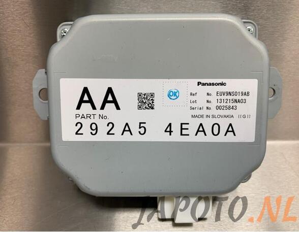 Control unit NISSAN QASHQAI II SUV (J11, J11_)