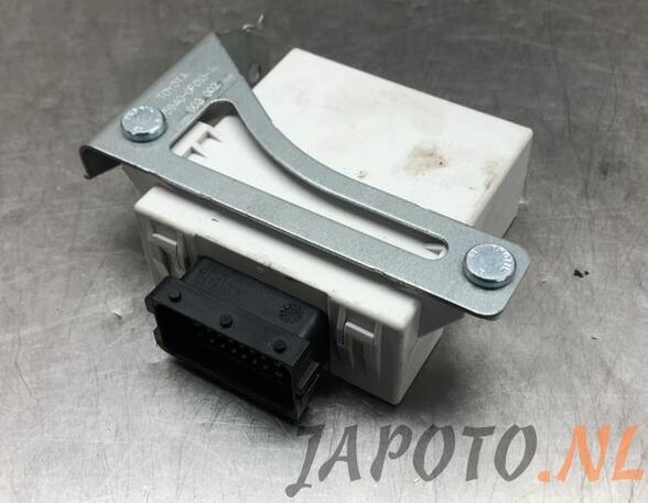 Control unit TOYOTA COROLLA Verso (ZER_, ZZE12_, R1_)