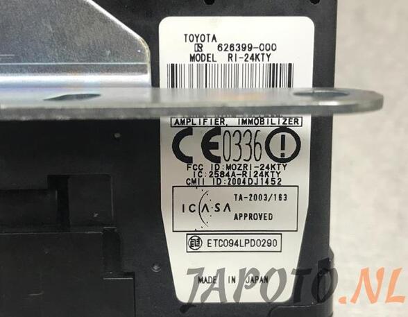 Control unit TOYOTA COROLLA Verso (ZER_, ZZE12_, R1_)