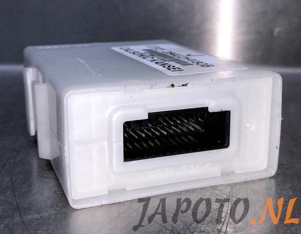 Control unit NISSAN QASHQAI II SUV (J11, J11_)