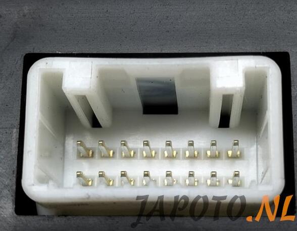 Control unit TOYOTA YARIS (_P9_)