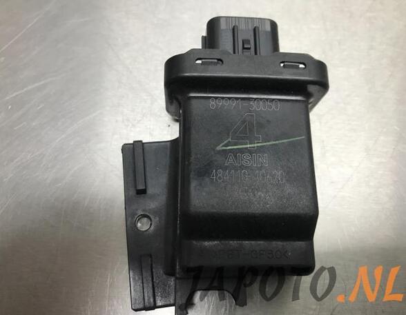 Control unit LEXUS IS C (GSE2_)