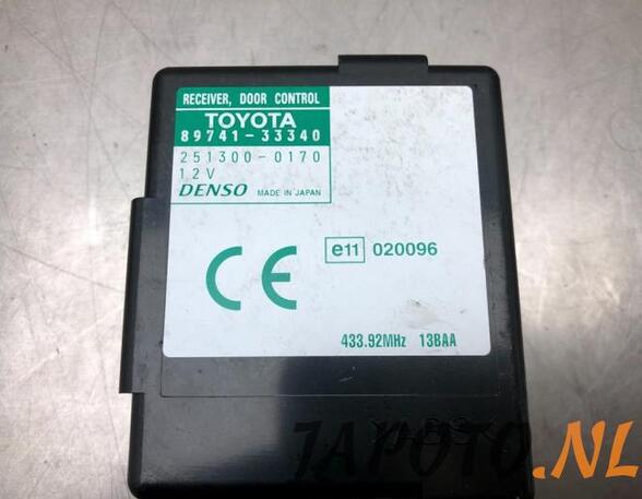 Control unit TOYOTA CAMRY Saloon (_V3_)