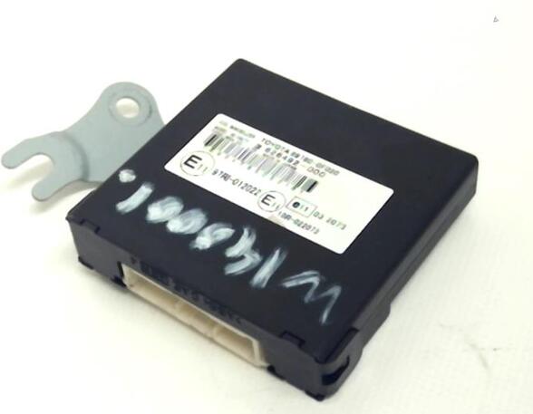 Control unit TOYOTA COROLLA Verso (ZER_, ZZE12_, R1_)