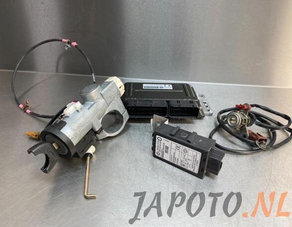 Control unit NISSAN X-TRAIL I (T30)