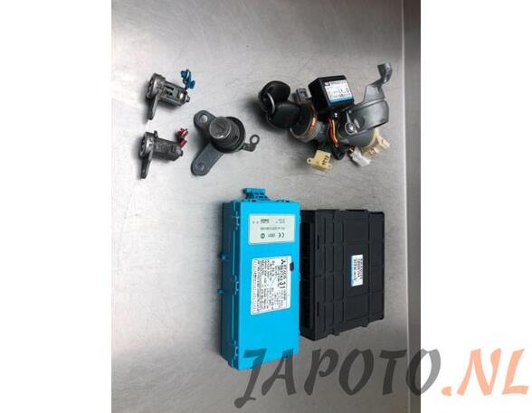 Control unit MITSUBISHI OUTLANDER I (CU_W)