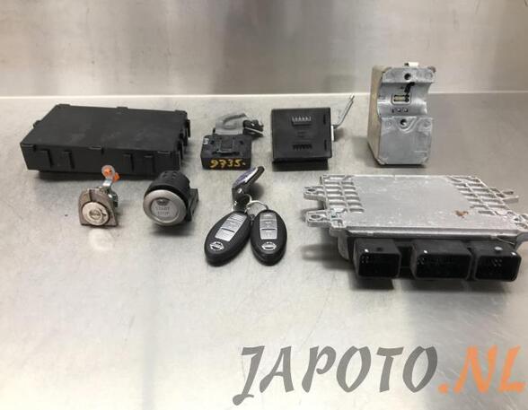 Control unit NISSAN NOTE (E12)