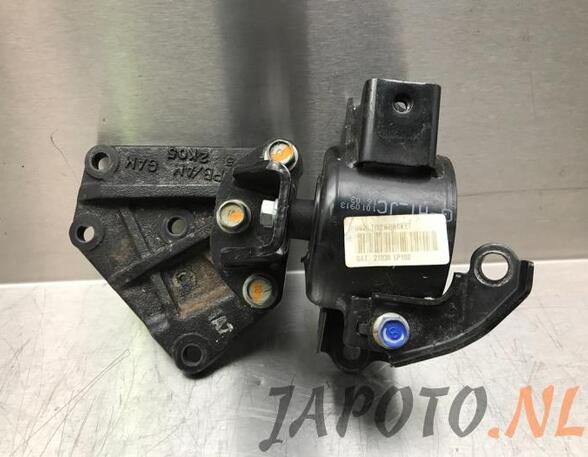 Manual Transmission Mount KIA VENGA (YN)