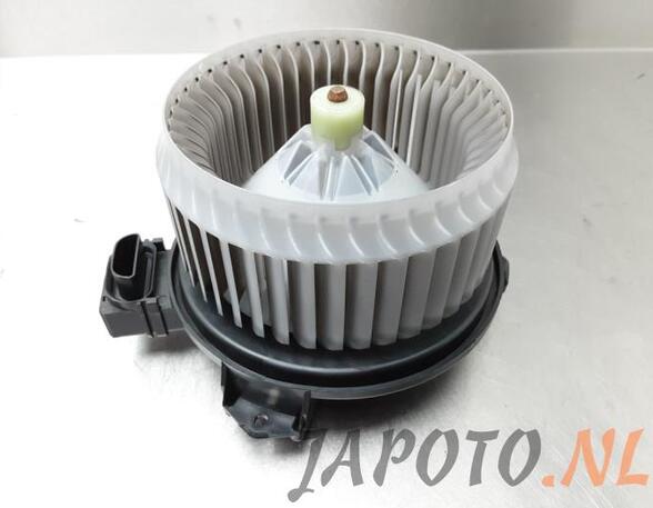 Gebläsemotor Toyota Yaris P13 AV1370 P15153458