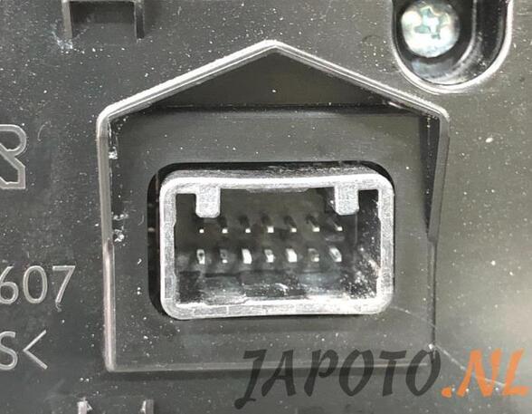 Heating & Ventilation Control Assembly TOYOTA RAV 4 V (_A5_, _H5_)