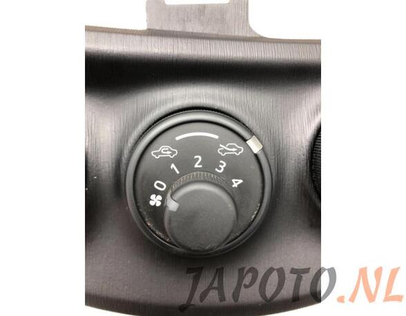 Heating & Ventilation Control Assembly TOYOTA YARIS (_P13_)