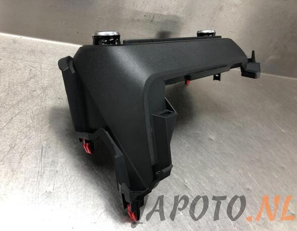 Heating & Ventilation Control Assembly TOYOTA YARIS (_P21_, _PA1_, _PH1_)