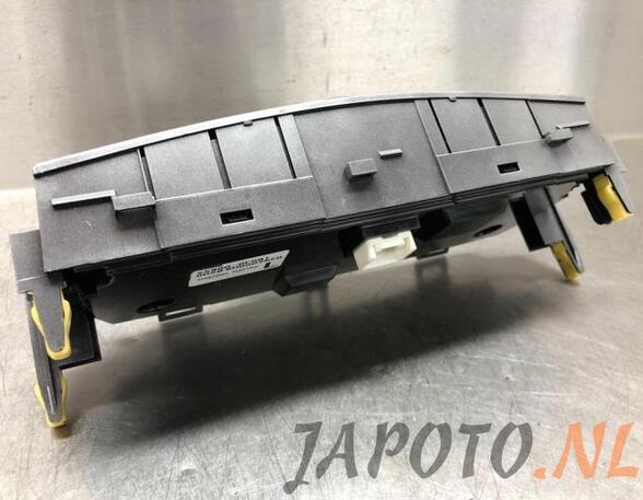 Heating & Ventilation Control Assembly TOYOTA VERSO (_R2_)