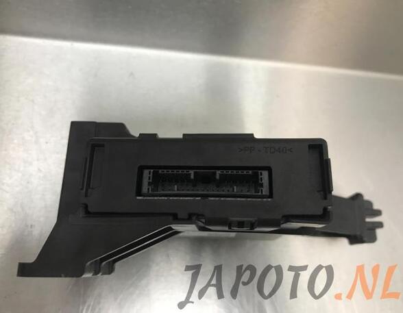 Control unit for heating and ventilation TOYOTA YARIS (_P13_)