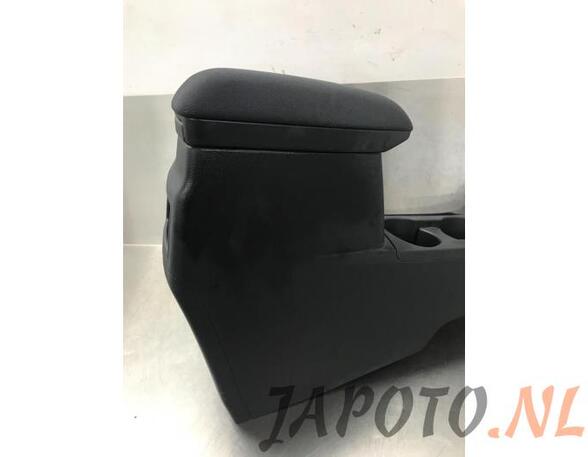 Armrest TOYOTA AURIS (_E18_), TOYOTA AURIS Estate (_E18_)