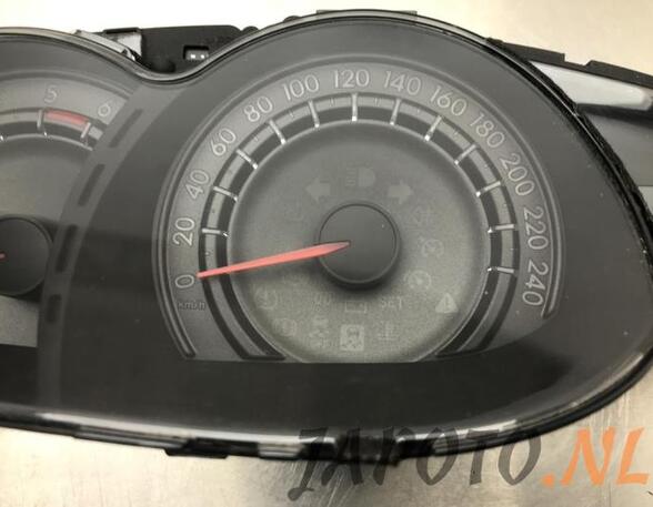 Tachometer (Revolution Counter) TOYOTA VERSO (_R2_)