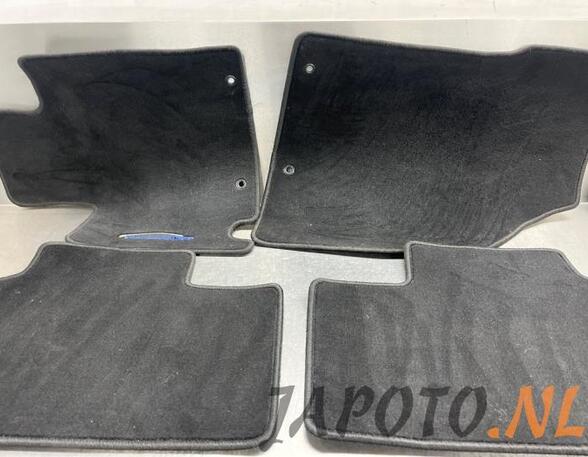 Floor mat (Carpet Mat) SUZUKI IGNIS III (MF)