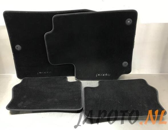 Floor mat (Carpet Mat) KIA PICANTO (JA), KIA PICANTO (TA)