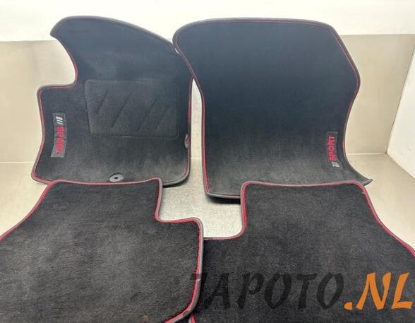 Floor mat (Carpet Mat) SUZUKI SWIFT III (MZ, EZ)