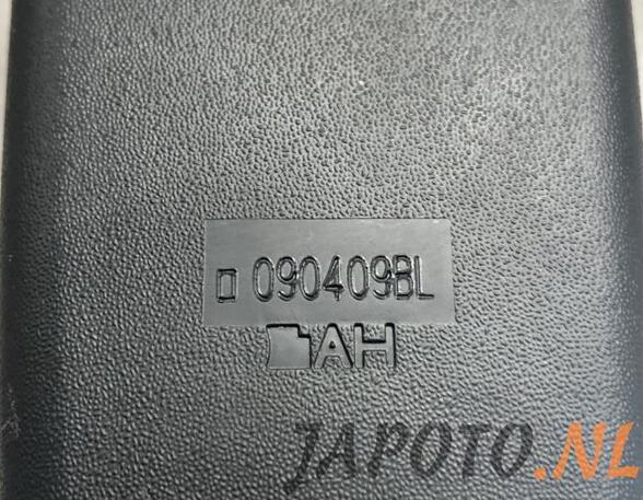 Seat Belt Buckle TOYOTA IQ (_J1_)