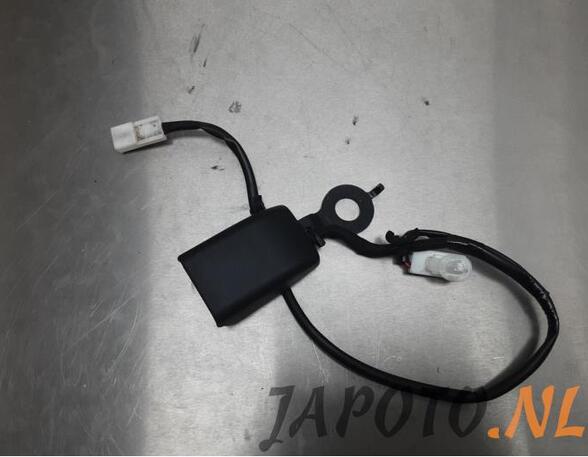 Seat Belt Buckle TOYOTA IQ (_J1_)