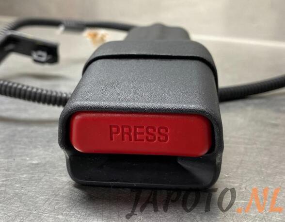 Seat Belt Buckle TOYOTA YARIS (_P21_, _PA1_, _PH1_)