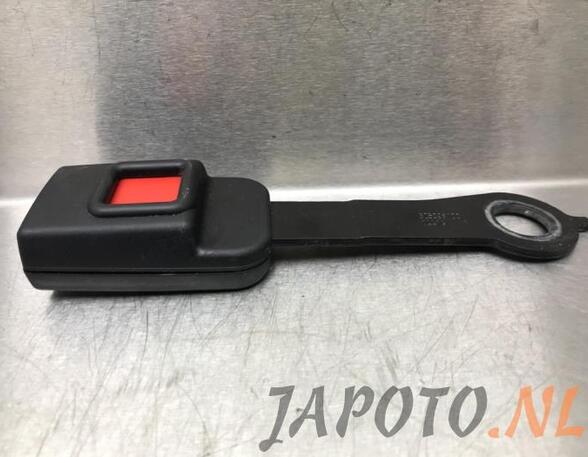 Seat Belt Buckle TOYOTA VERSO (_R2_)