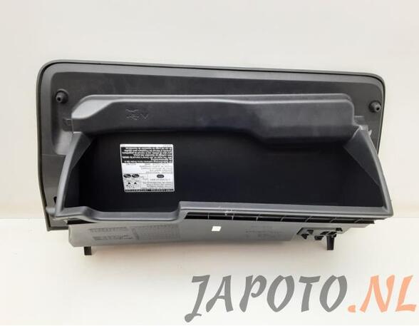 Glove Compartment (Glovebox) TOYOTA YARIS (_P13_)