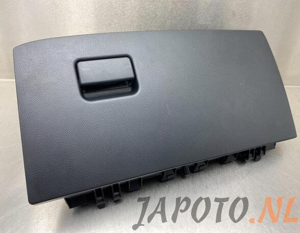 Glove Compartment (Glovebox) TOYOTA YARIS (_P21_, _PA1_, _PH1_)