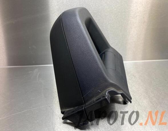 Headrest LEXUS IS C (GSE2_)