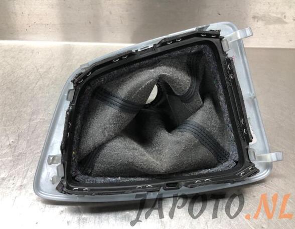 Gear Lever Gaiter TOYOTA AURIS (_E18_), TOYOTA AURIS Estate (_E18_)