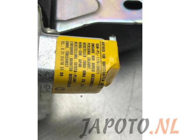 Safety Belts DAIHATSU SIRION (M3_), SUBARU JUSTY IV