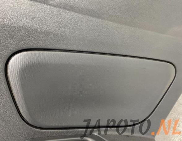 Door Card (Door Panel) NISSAN MICRA V (K14)