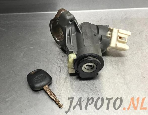 Slotcilinder Contactslot TOYOTA YARIS (_P9_)