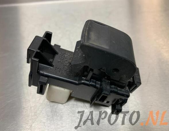 Switch for window winder TOYOTA YARIS (_P13_)