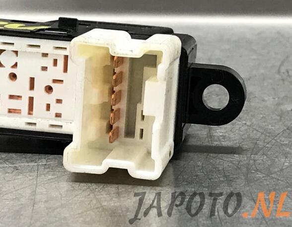 Schakelaar voor Elektrische Ramen NISSAN TIIDA Hatchback (C11)