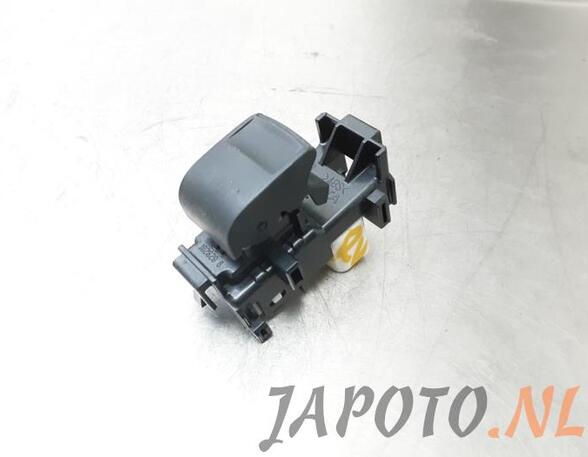 Switch for window winder TOYOTA YARIS (_P13_)