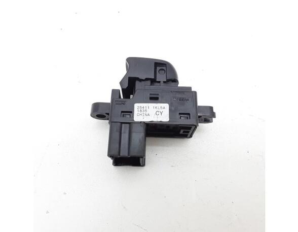 Switch for window winder NISSAN JUKE (F15)