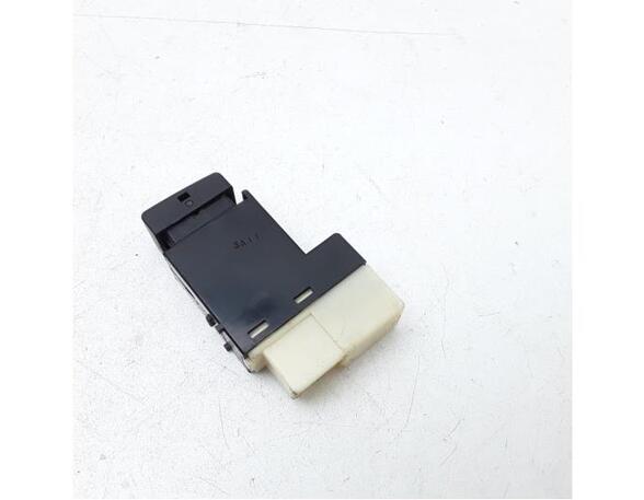 Switch for rear window heating MITSUBISHI SPACE WAGON (N3_W, N4_W)