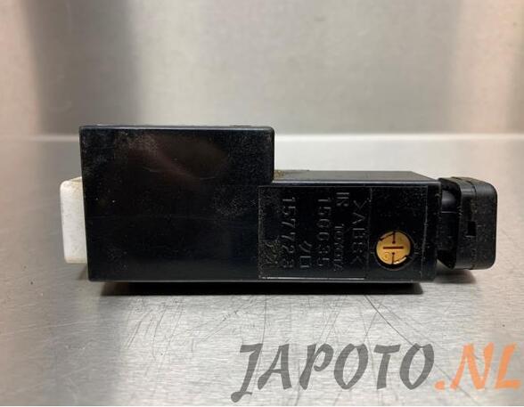 Switch for rear window heating TOYOTA HIACE IV Van (__H1_, __H2_)