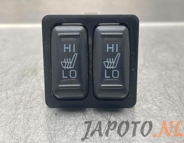 Switch for seat heating MITSUBISHI OUTLANDER III (GG_W, GF_W, ZJ, ZL, ZK)