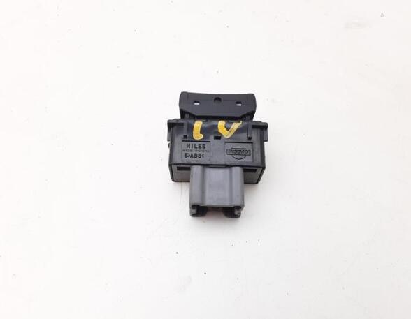 Switch for seat heating NISSAN QASHQAI II SUV (J11, J11_)