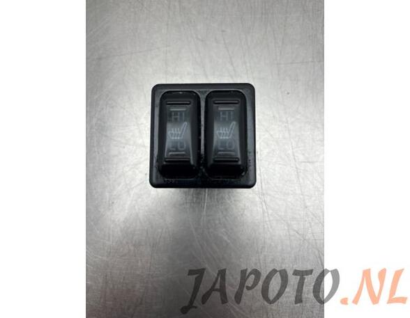 Switch for seat heating MITSUBISHI OUTLANDER III (GG_W, GF_W, ZJ, ZL, ZK)