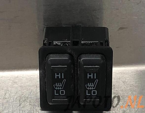 Switch for seat heating MITSUBISHI OUTLANDER III (GG_W, GF_W, ZJ, ZL, ZK)