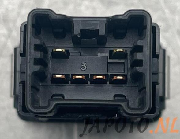 Switch for seat heating SUZUKI VITARA (LY)