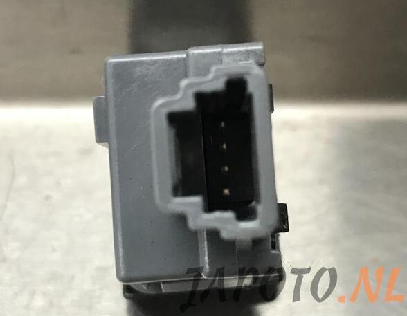 Switch for hazard light TOYOTA VERSO (_R2_)