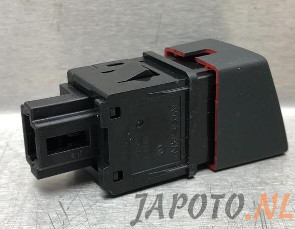 Switch for hazard light NISSAN MICRA V (K14)