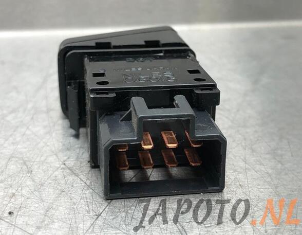 Switch for hazard light SUBARU IMPREZA Estate (GG)