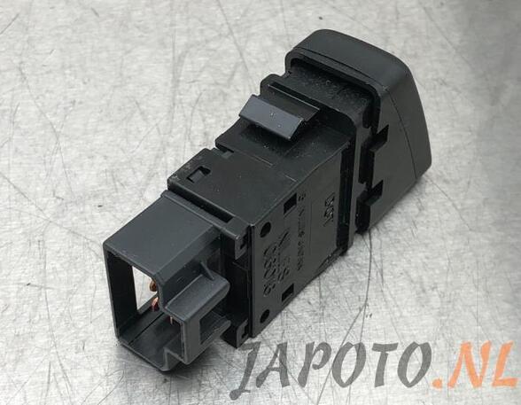 Switch for hazard light SUBARU IMPREZA Estate (GG)