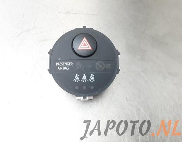 Switch for hazard light TOYOTA YARIS (_P13_)